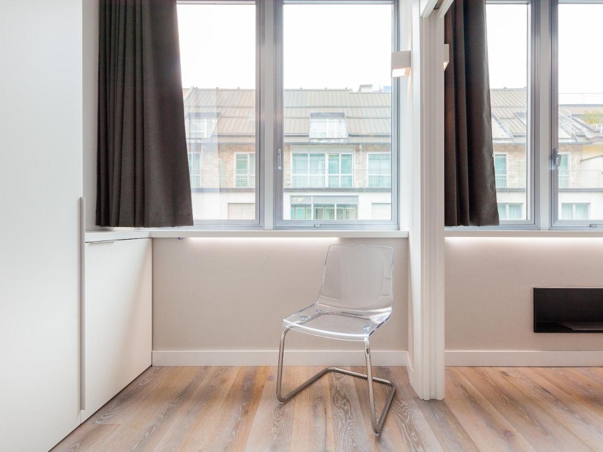 Easyhomes-City Centre Suites Milánó Kültér fotó