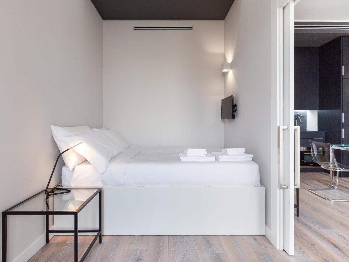 Easyhomes-City Centre Suites Milánó Kültér fotó