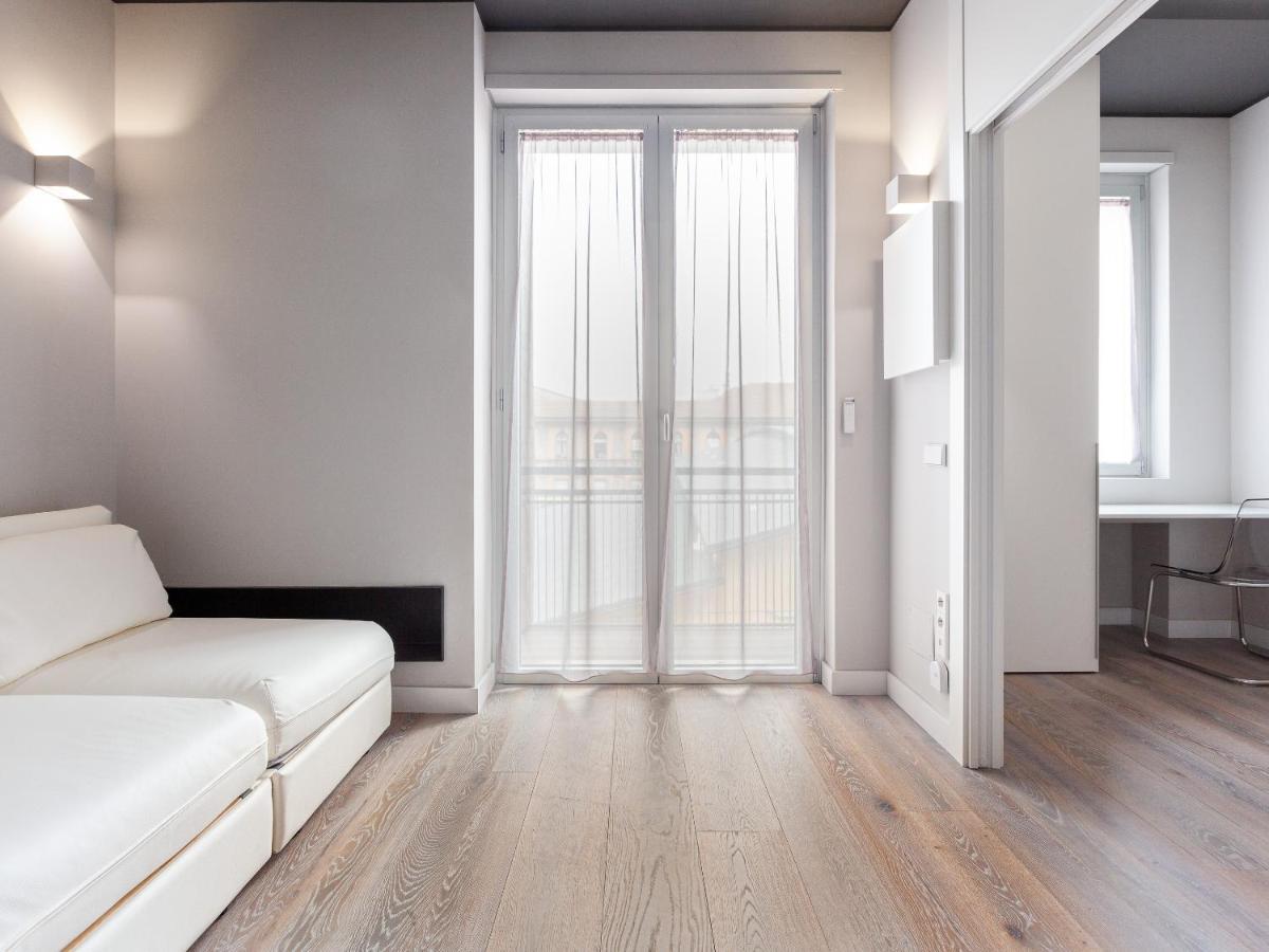 Easyhomes-City Centre Suites Milánó Kültér fotó