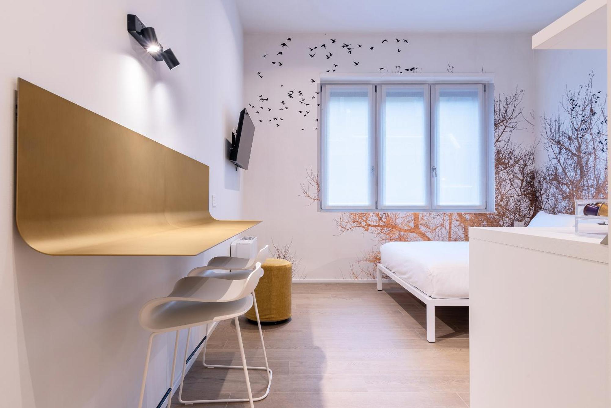 Easyhomes-City Centre Suites Milánó Kültér fotó
