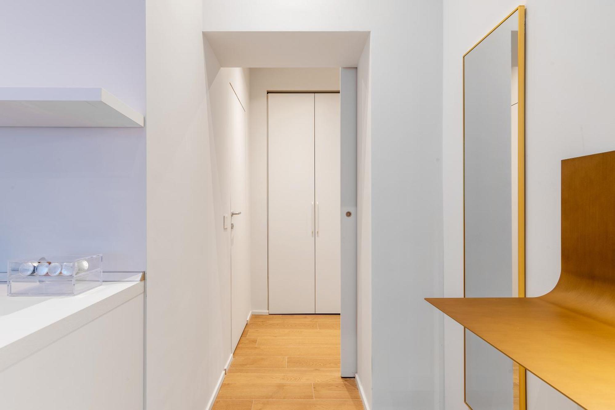 Easyhomes-City Centre Suites Milánó Kültér fotó
